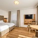 Voelserhof 4*