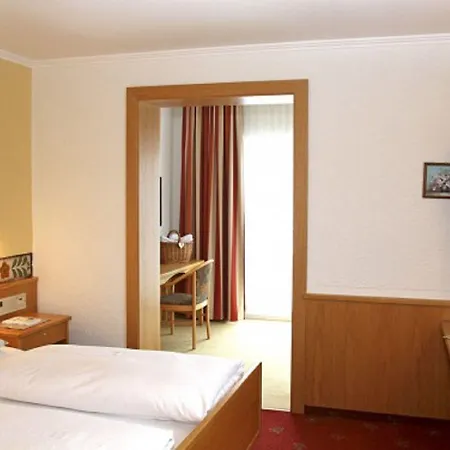 Voelserhof מלון 4*