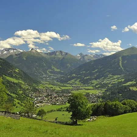 Voelserhof מלון 4*