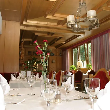 فندق Voelserhof