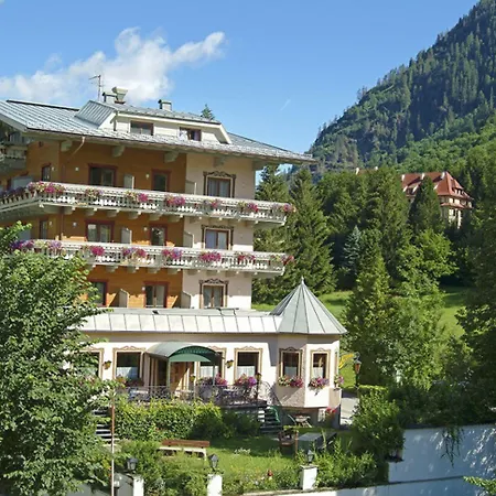 Voelserhof 호텔 4*