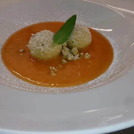 Voelserhof באד הופגסטין