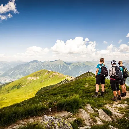 Voelserhof باد هوفغاستين